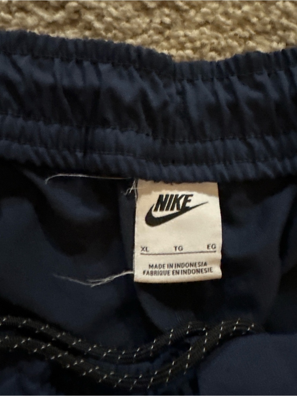 Nike Men’s Navy Jogger Sweatpants - Picture 5 of 5